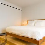 アパートホテル Heritage Lofts 4*