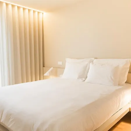 Aparthotel Heritage Lofts 4*